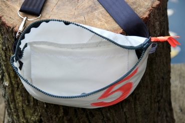 Segeltuch Bauchtasche mit oranger 5